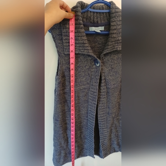 Cottagecore Knit Sweater Vest - Picture 5 of 10